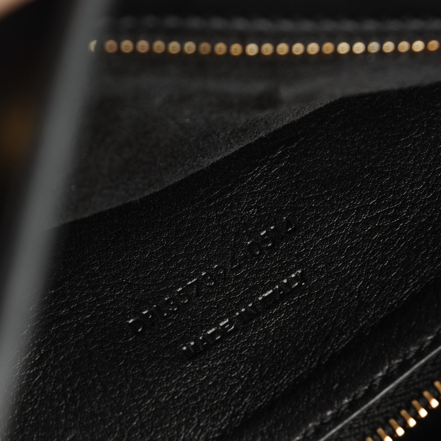 Smooth Calfskin Medium Monogram Cabas Black