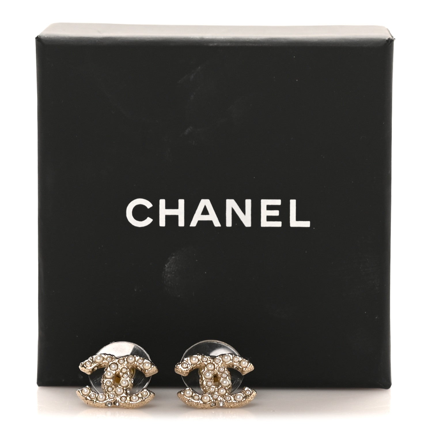 Chanel Pearl CC Earrings Gold 5 of 5