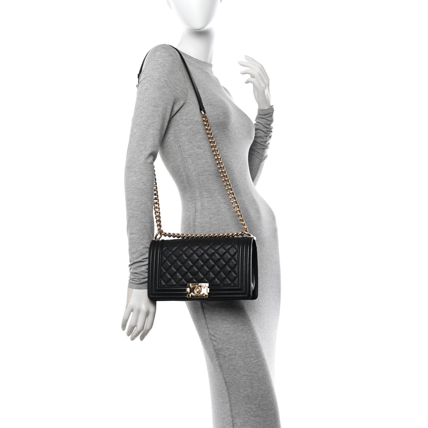 Caviar Quilted Medium Boy Flap Black