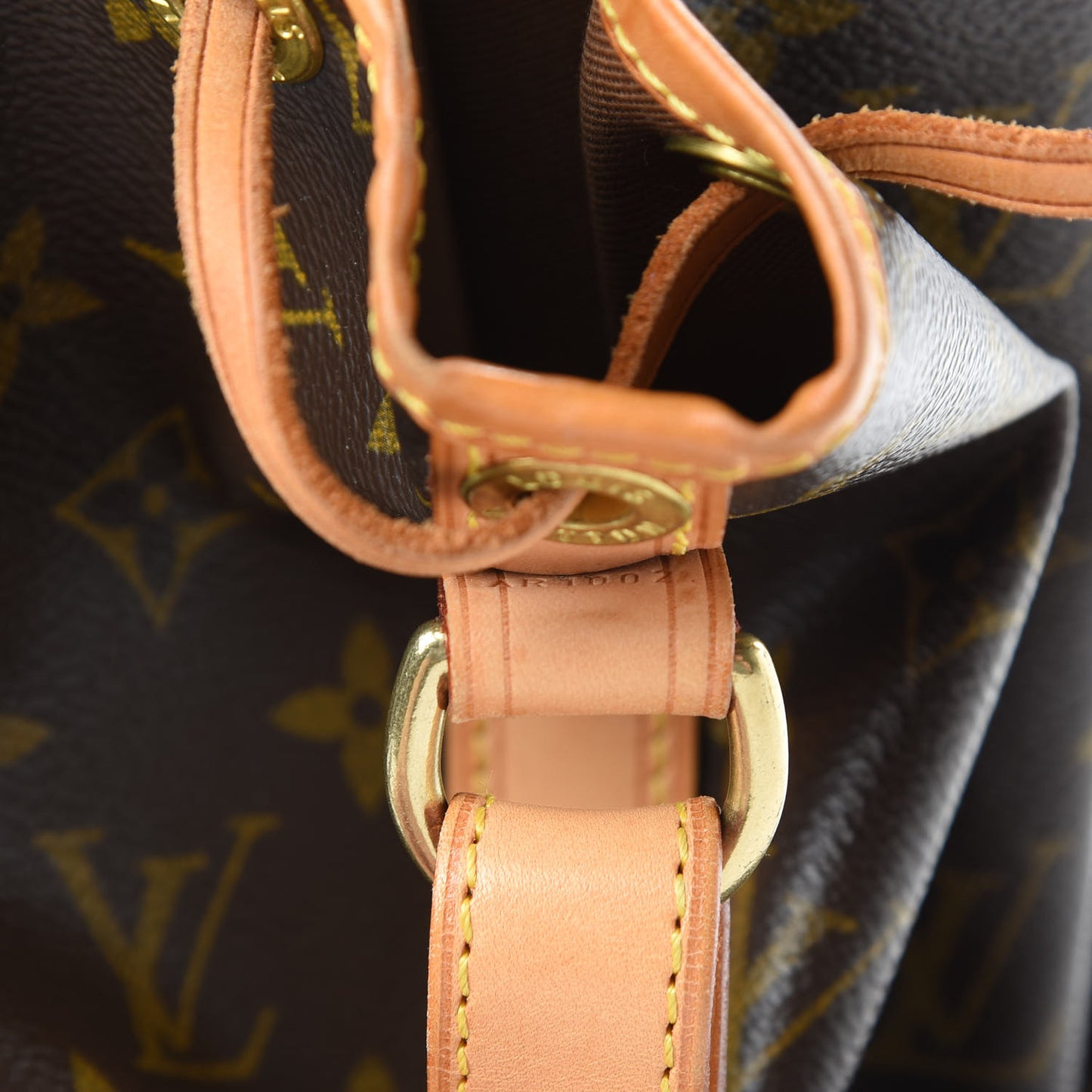Monogram Noe