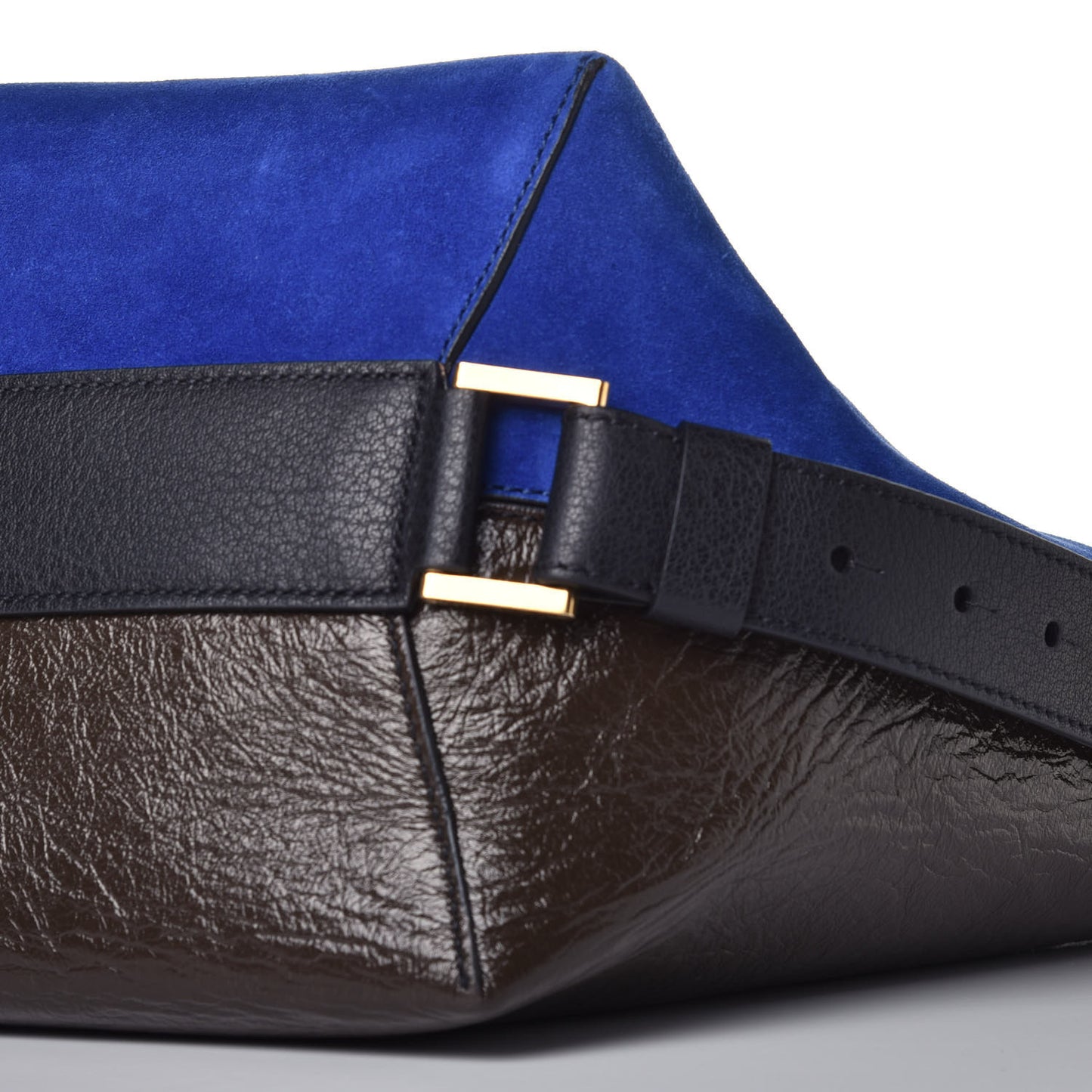Suede Crinkled Patent Deerskin Medium GV Bucket Bag Blue Grey