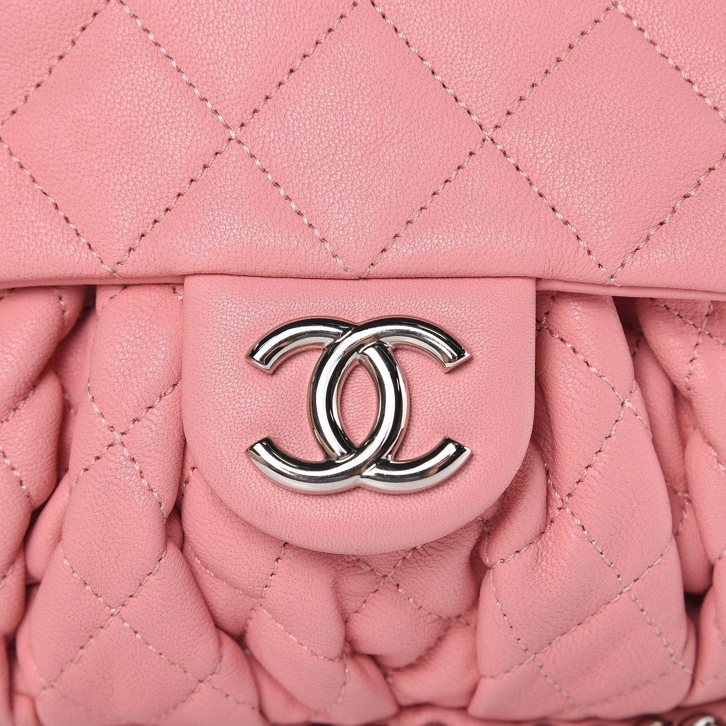 Washed Lambskin Quilted Mini Chain Around Messenger Pink