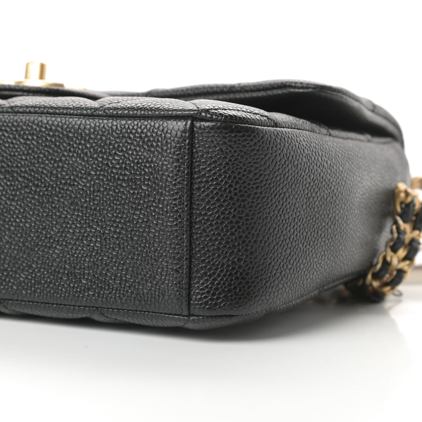 Caviar Quilted Chain Soul Flap Black