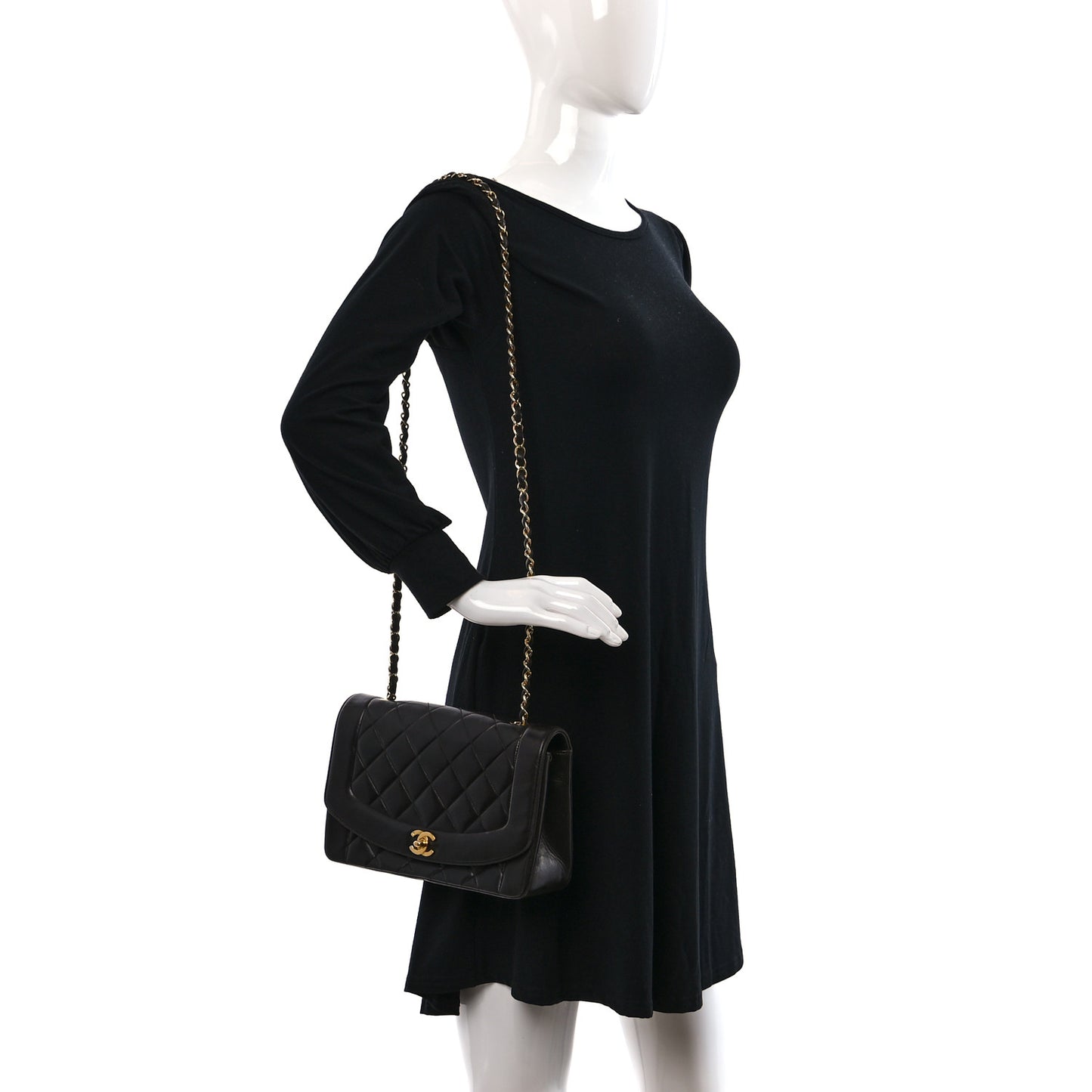 Lambskin Quilted Medium Single Flap Black