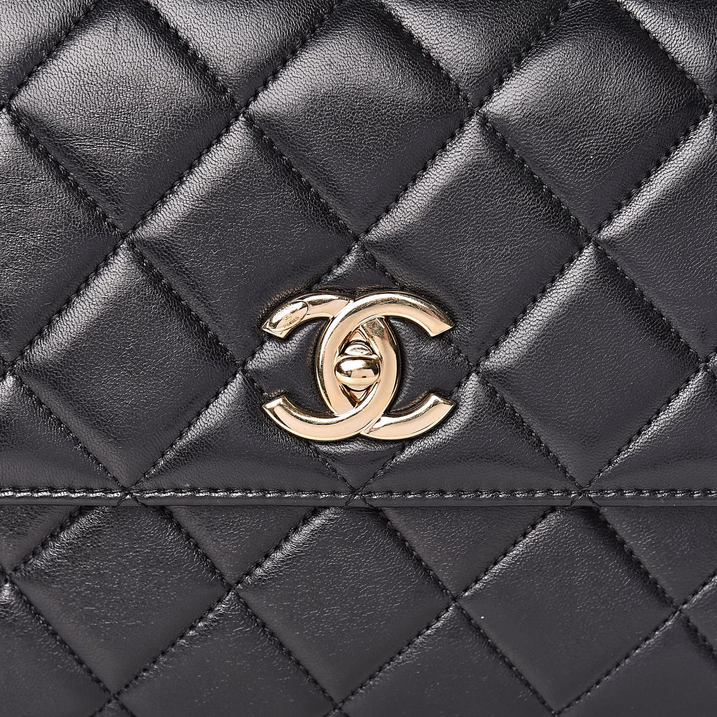 Lambskin Quilted Medium Trendy CC Flap Dual Handle Bag Black