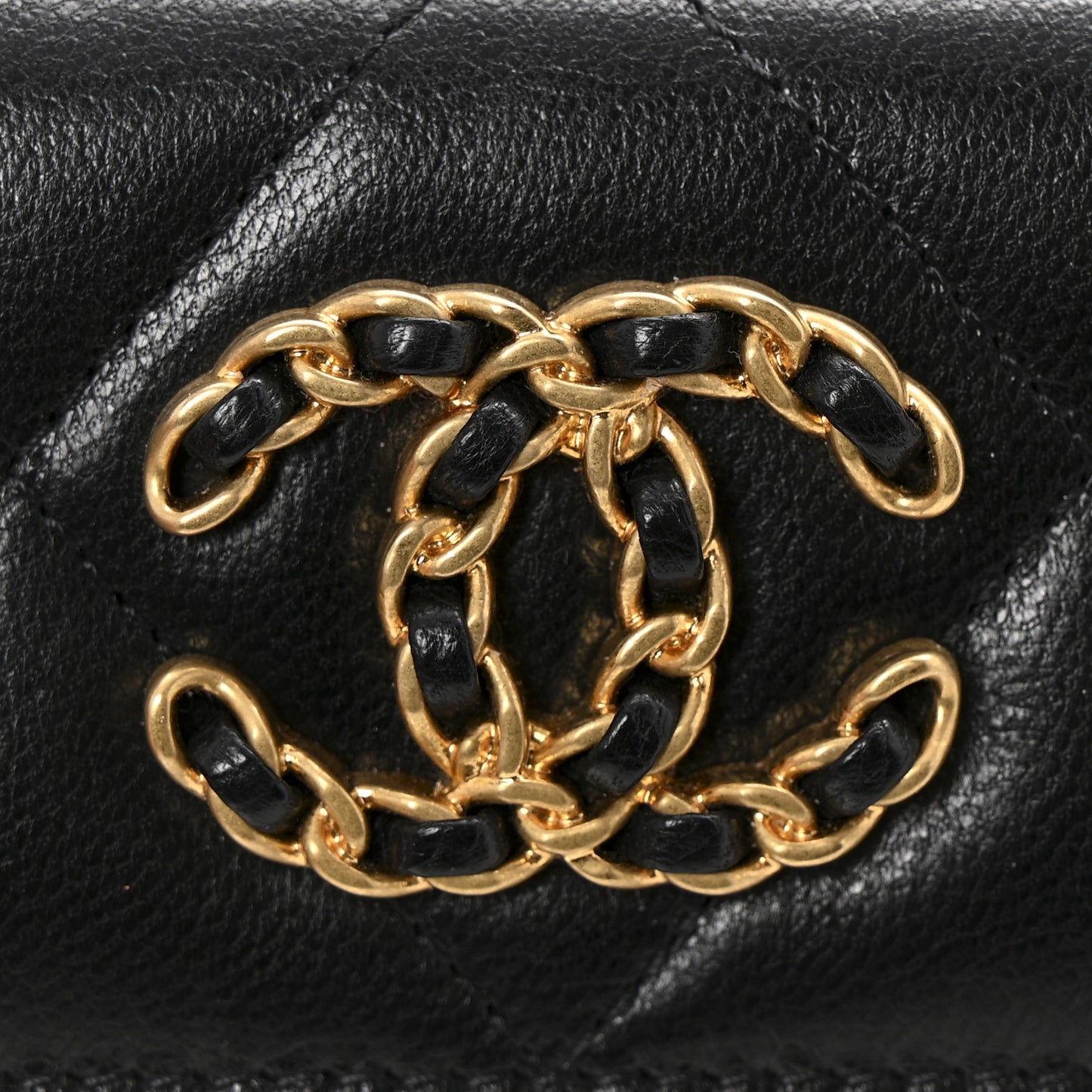 Lambskin Quilted Chanel 19 Flap Card Holder Black