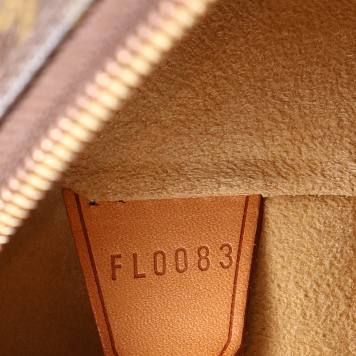 Louis Vuitton Monogram Cite GM 8 of 11