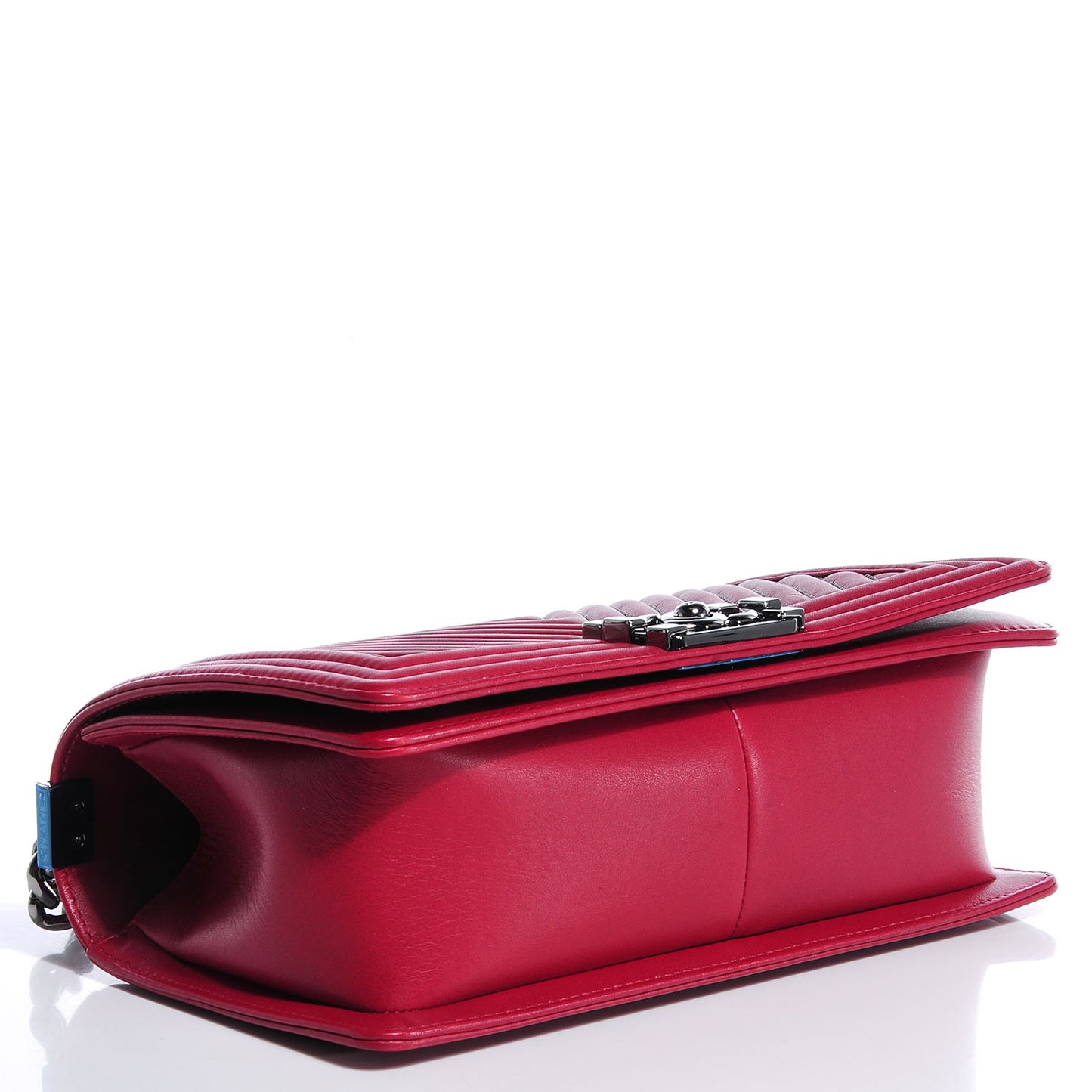 Calfskin Chain Chevron Medium Boy Flap Red