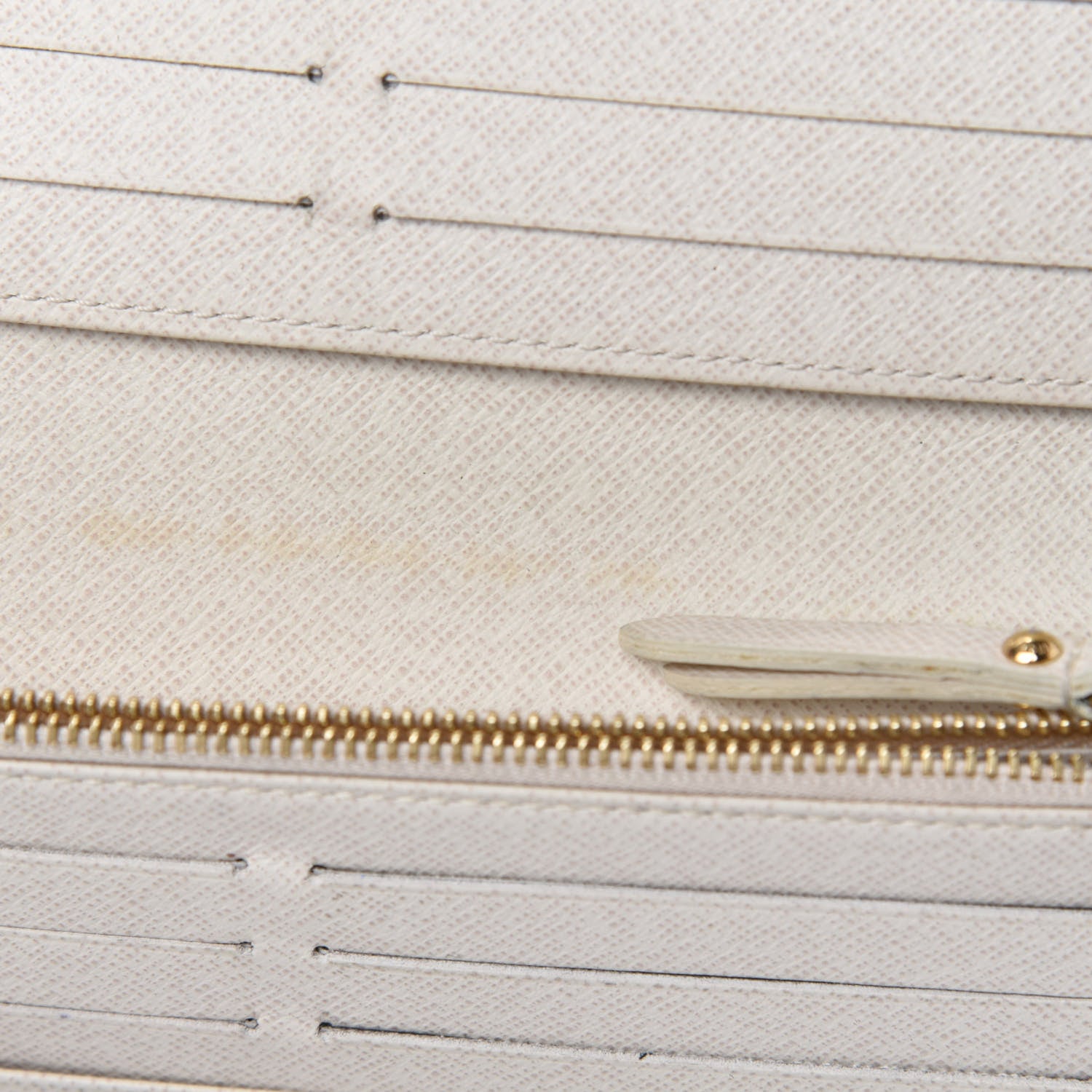 Louis Vuitton Monogram Insolite Wallet White 7 of 8