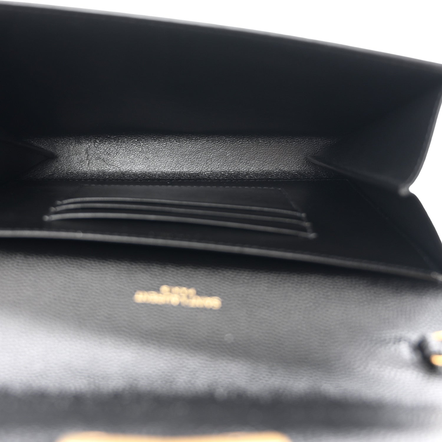 Saint Laurent Grain De Poudre Monogram Cassandra Chain Wallet Black 5 of 11