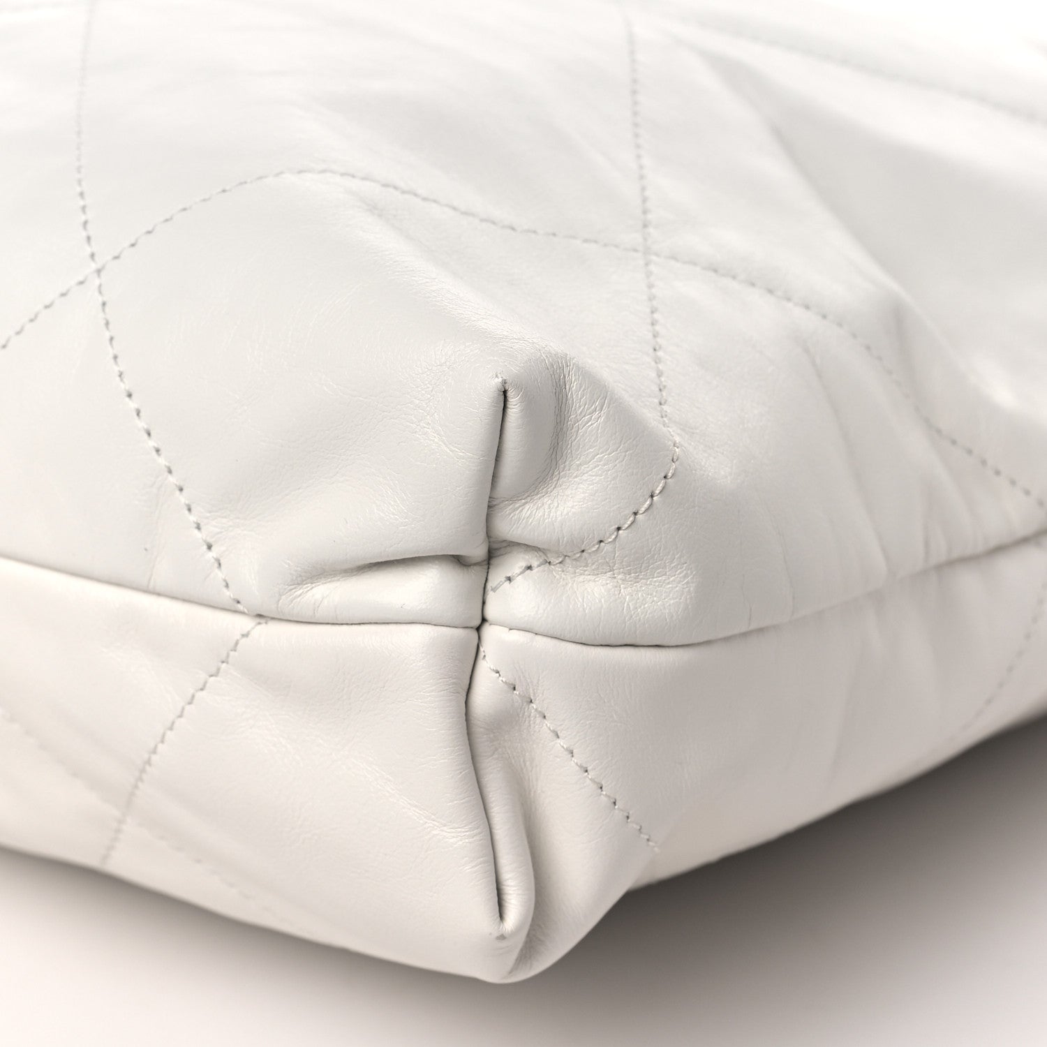 Chanel Shiny Calfskin Quilted Chanel 22 White 10 of 10