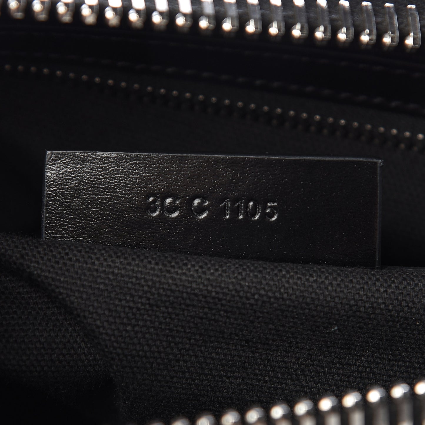 Shiny Lord Calfskin Medium Antigona Black