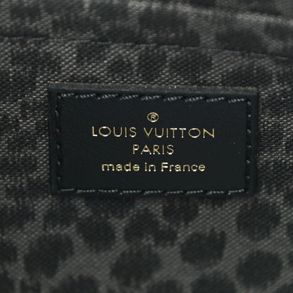 Louis Vuitton Monogram Giant Wild At Heart Neverfull MM Pochette Black 6 of 9