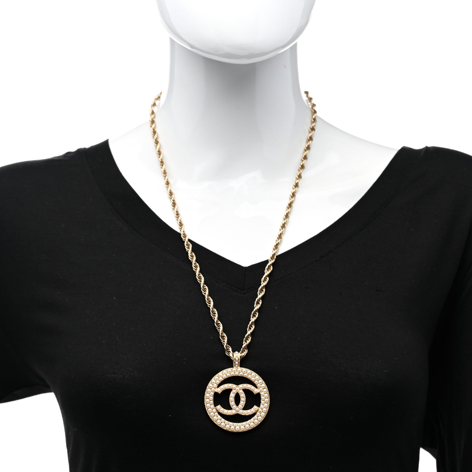 Chanel Pearl CC Round Pendant Necklace Gold 2 of 7