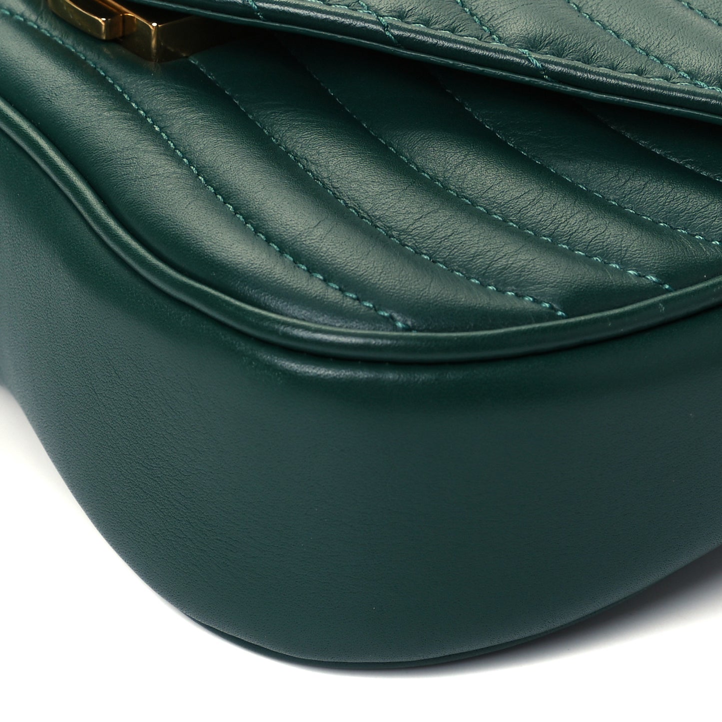 Calfskin New Wave Chain PM Emerald