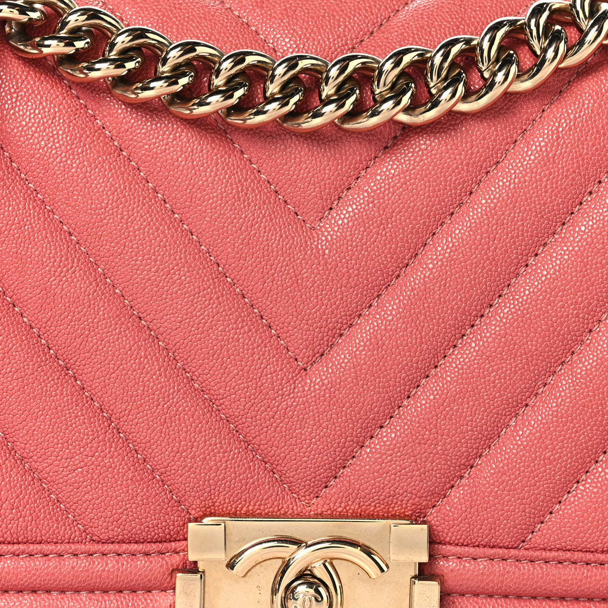 Caviar Chevron Quilted Medium Boy Flap Pink