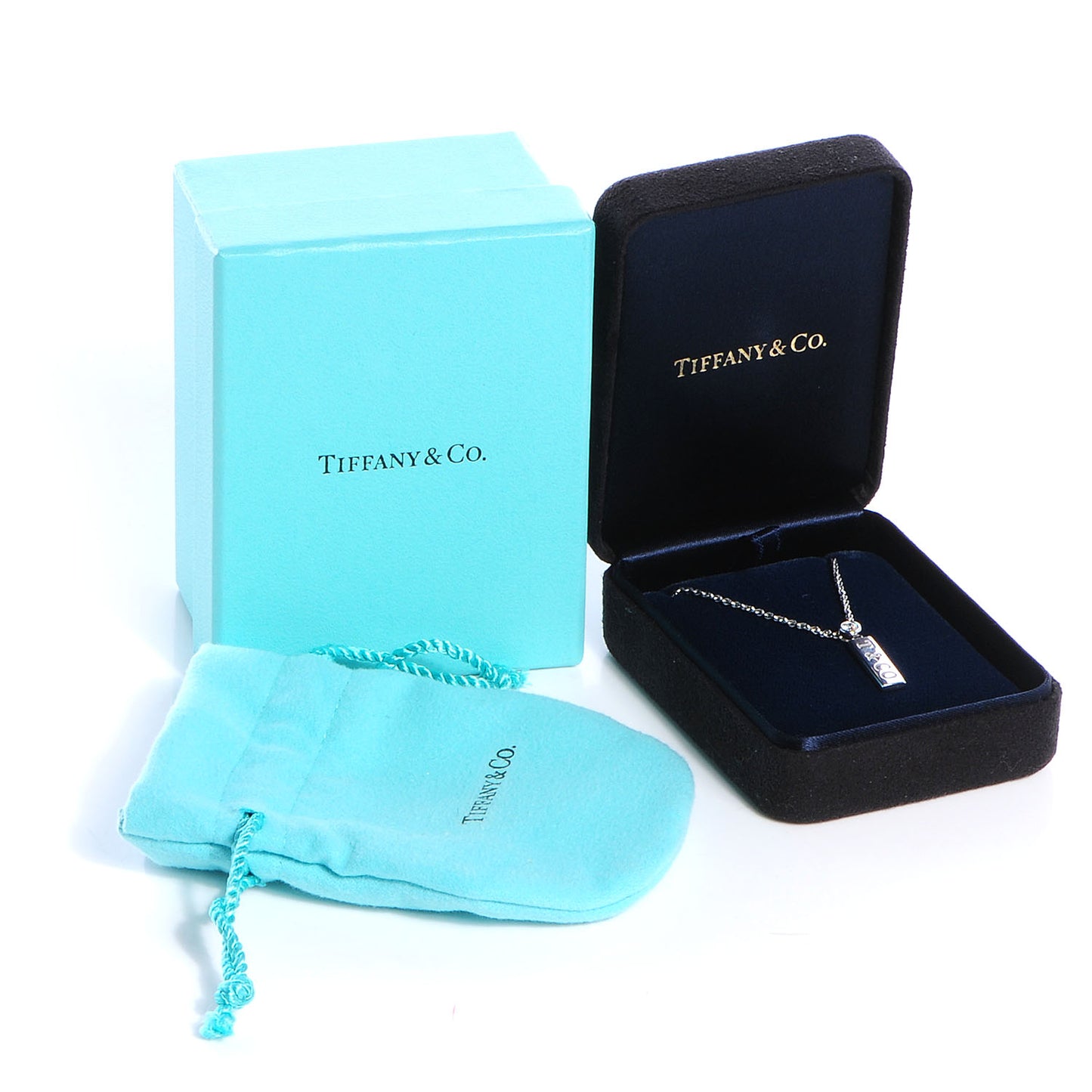 18k White Gold Diamond Bar Pendant Necklace