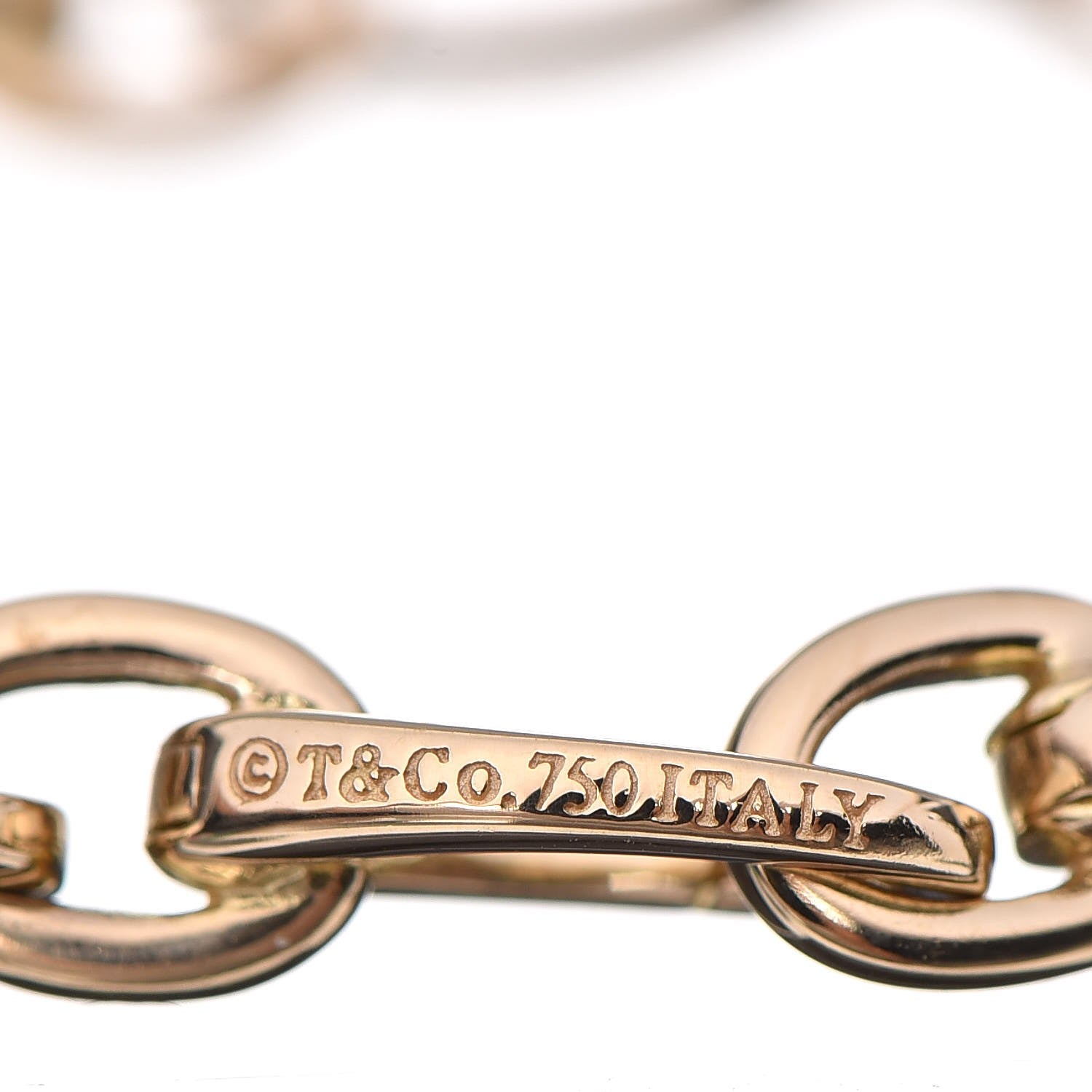 Tiffany 18K Yellow Gold Clasping Oval Link Bracelet 3 of 4
