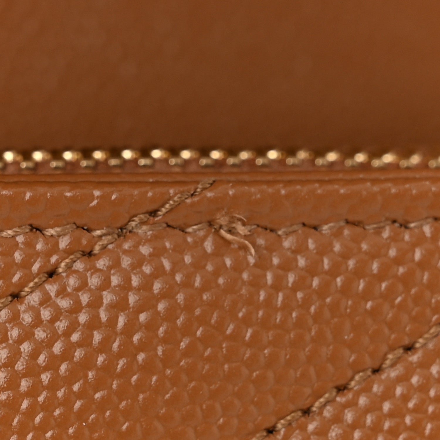Saint Laurent Grain De Poudre Matelasse Chevron Monogram Chain Wallet Natural Dark 11 of 12