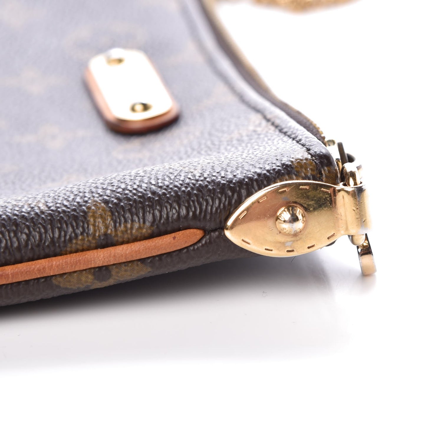 Monogram Pochette Milla MM