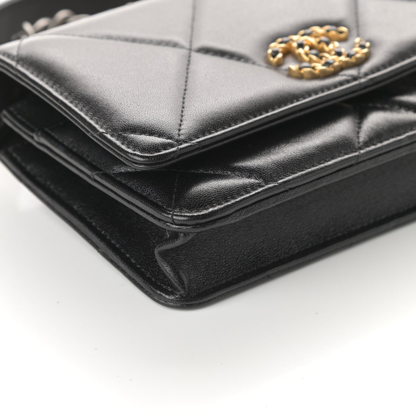 Lambskin Quilted Chanel 19 Wallet On Chain WOC Black