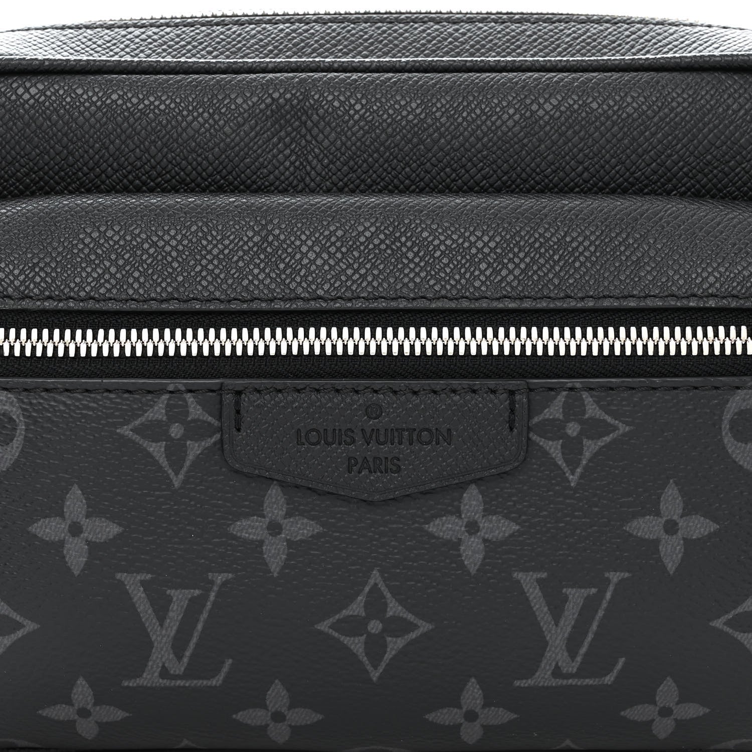 Louis Vuitton Taiga Monogram Outdoor Bumbag Black 8 of 10