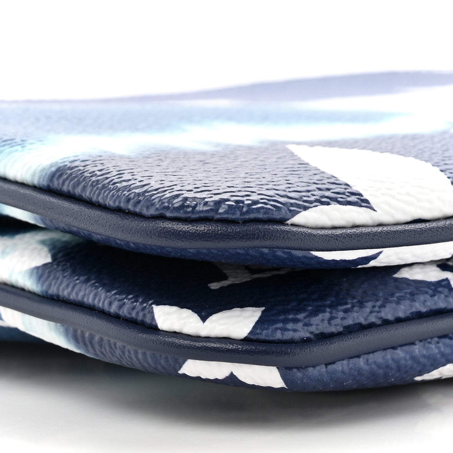 Monogram Giant Escale Double Zip Pochette Blue