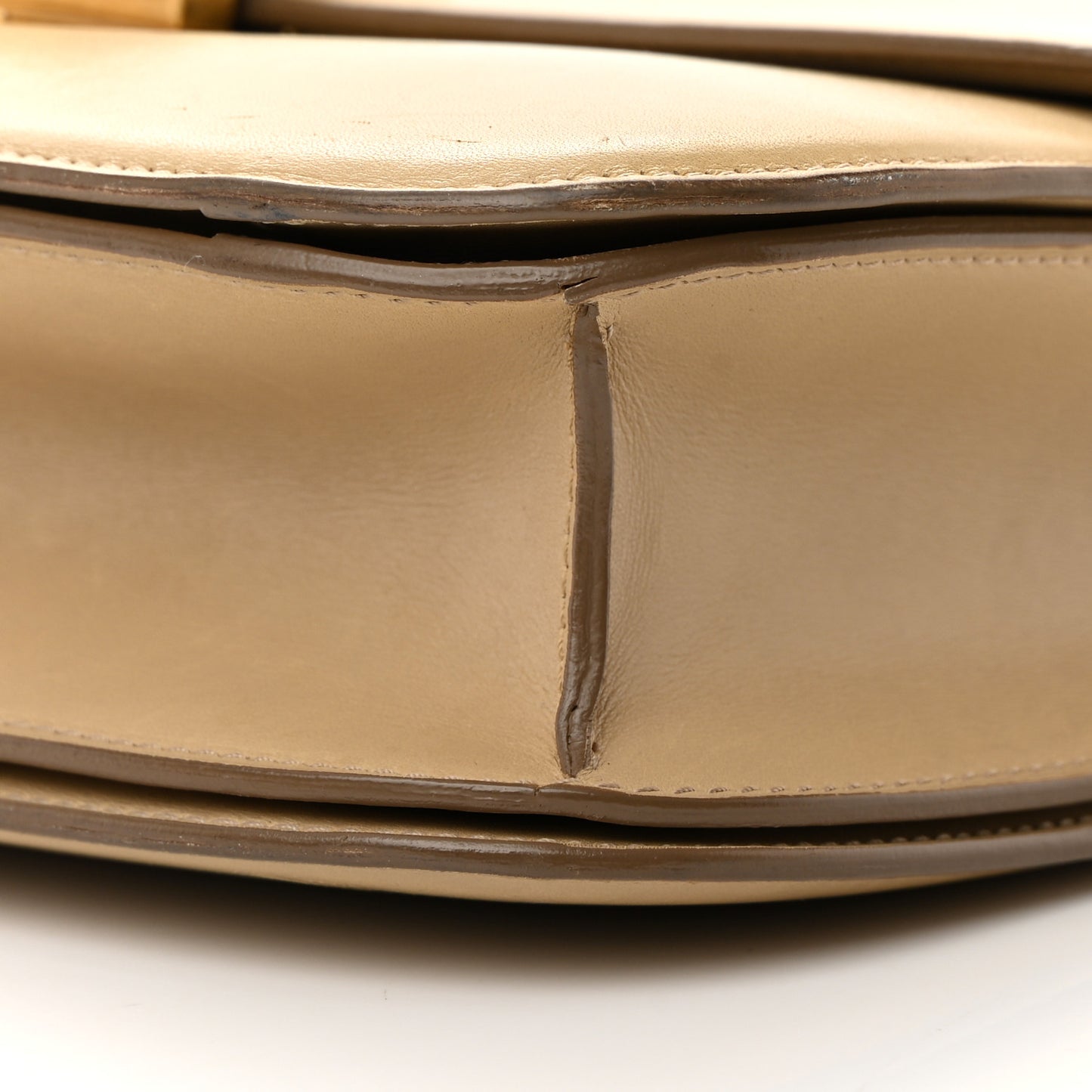 Box Calfskin Medium Classic Box Flap Bag Powder