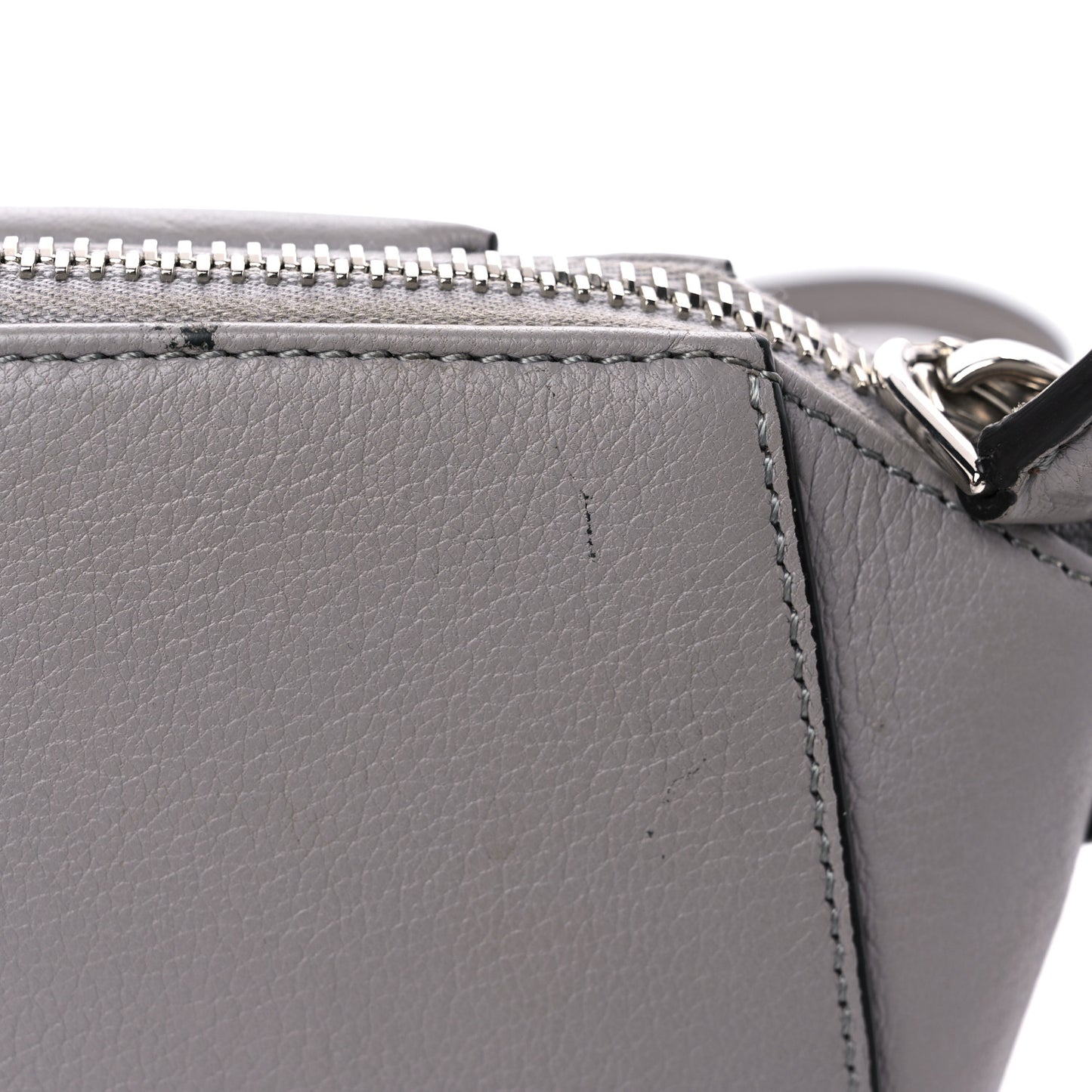 Sugar Goatskin Nano Antigona Pearl Grey