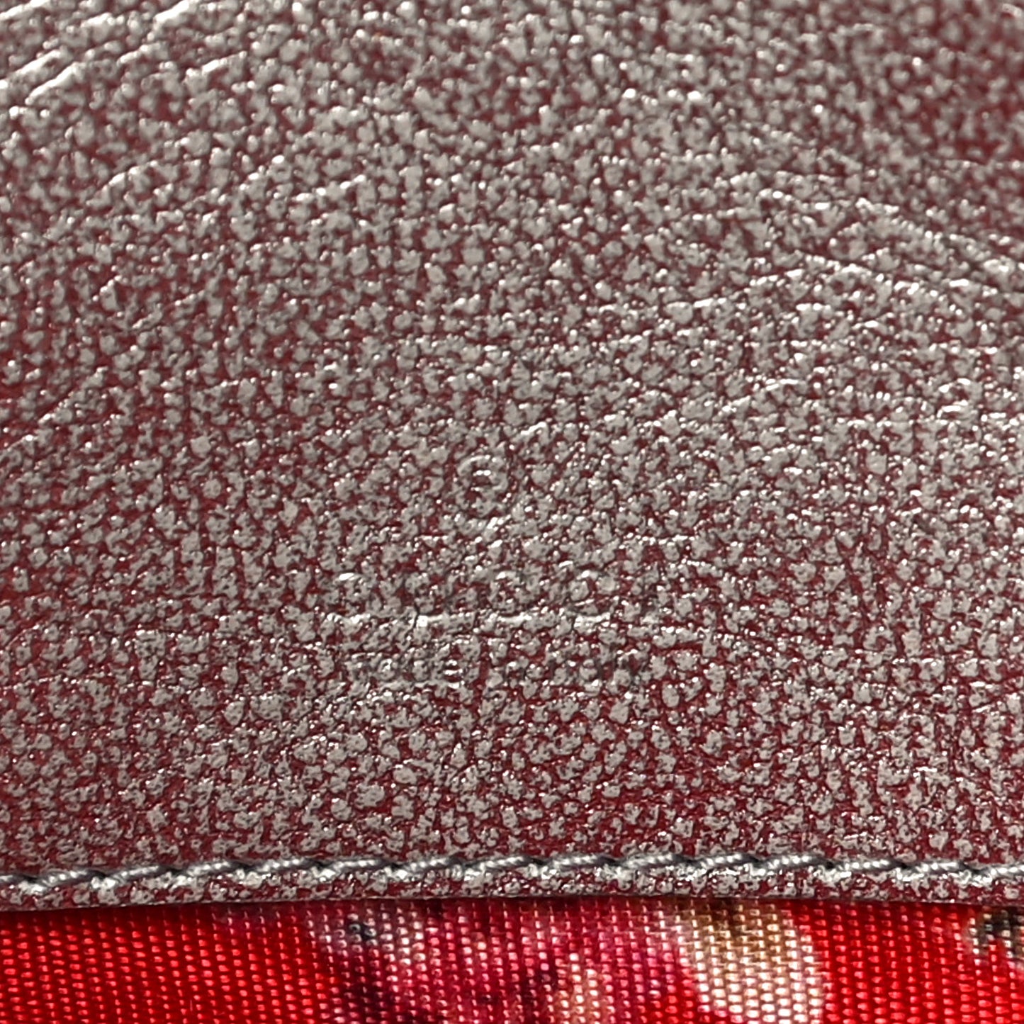 Laminated Nappa Trapuntata Zumi iPhone Case Rosso Marine Argento
