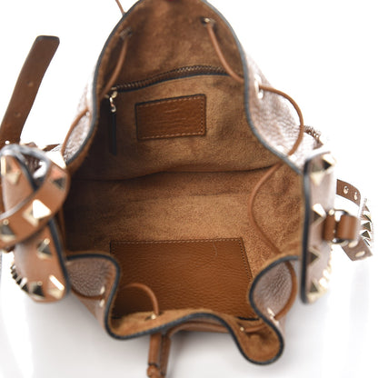 Valentino Garavani Grained Calfskin Rockstud Bucket Bag Bright Cognac 5 of 6