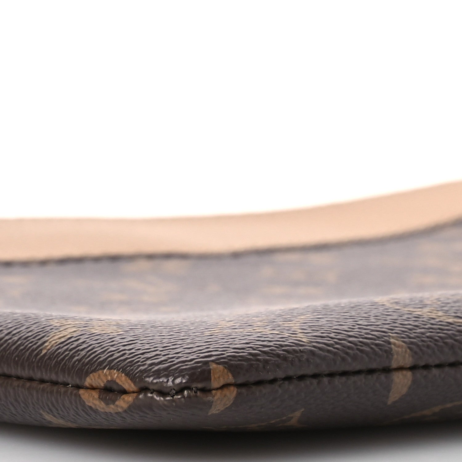 Louis Vuitton Monogram Daily Pouch Sesame 10 of 12