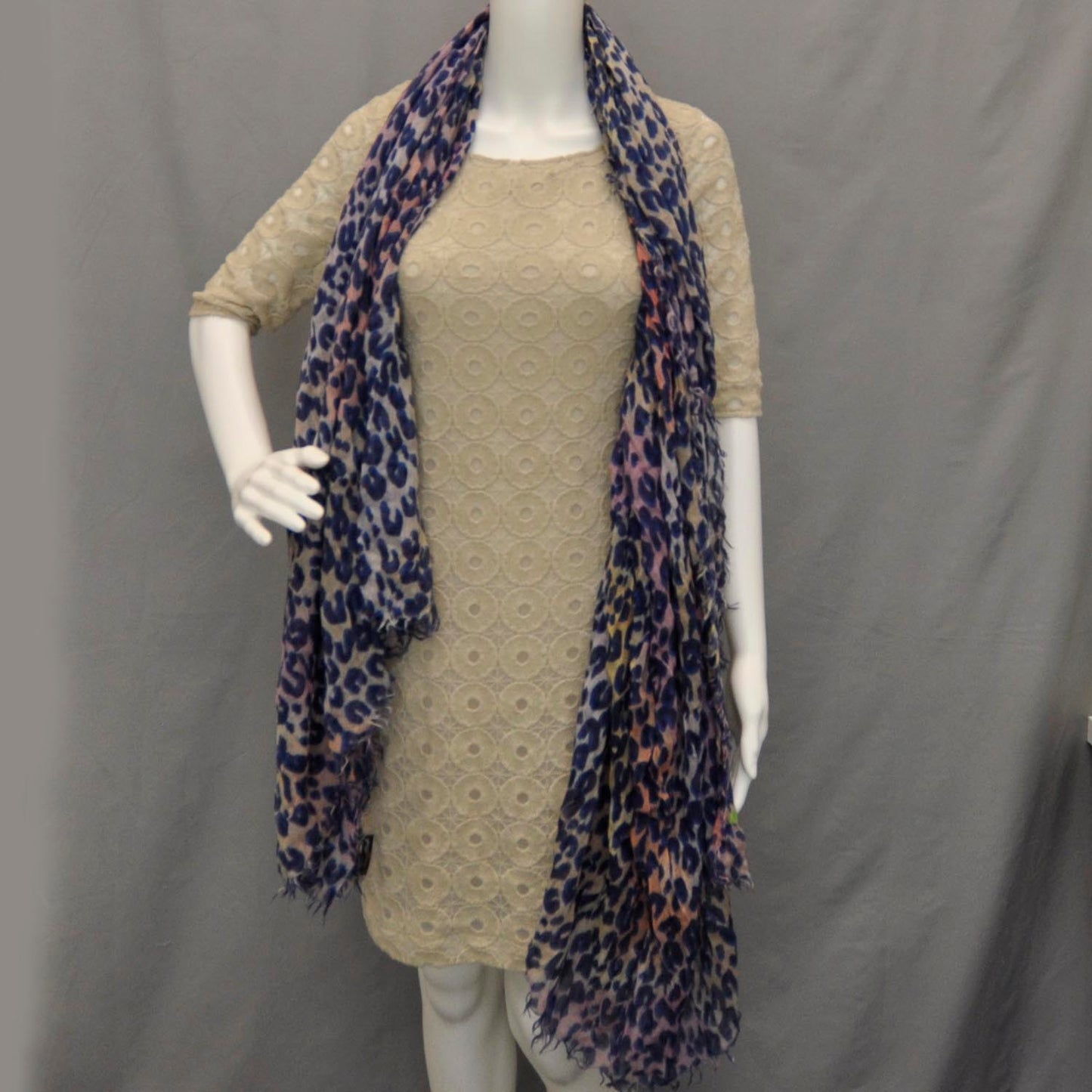 Cashmere Silk Leopard Spray Stole Blue