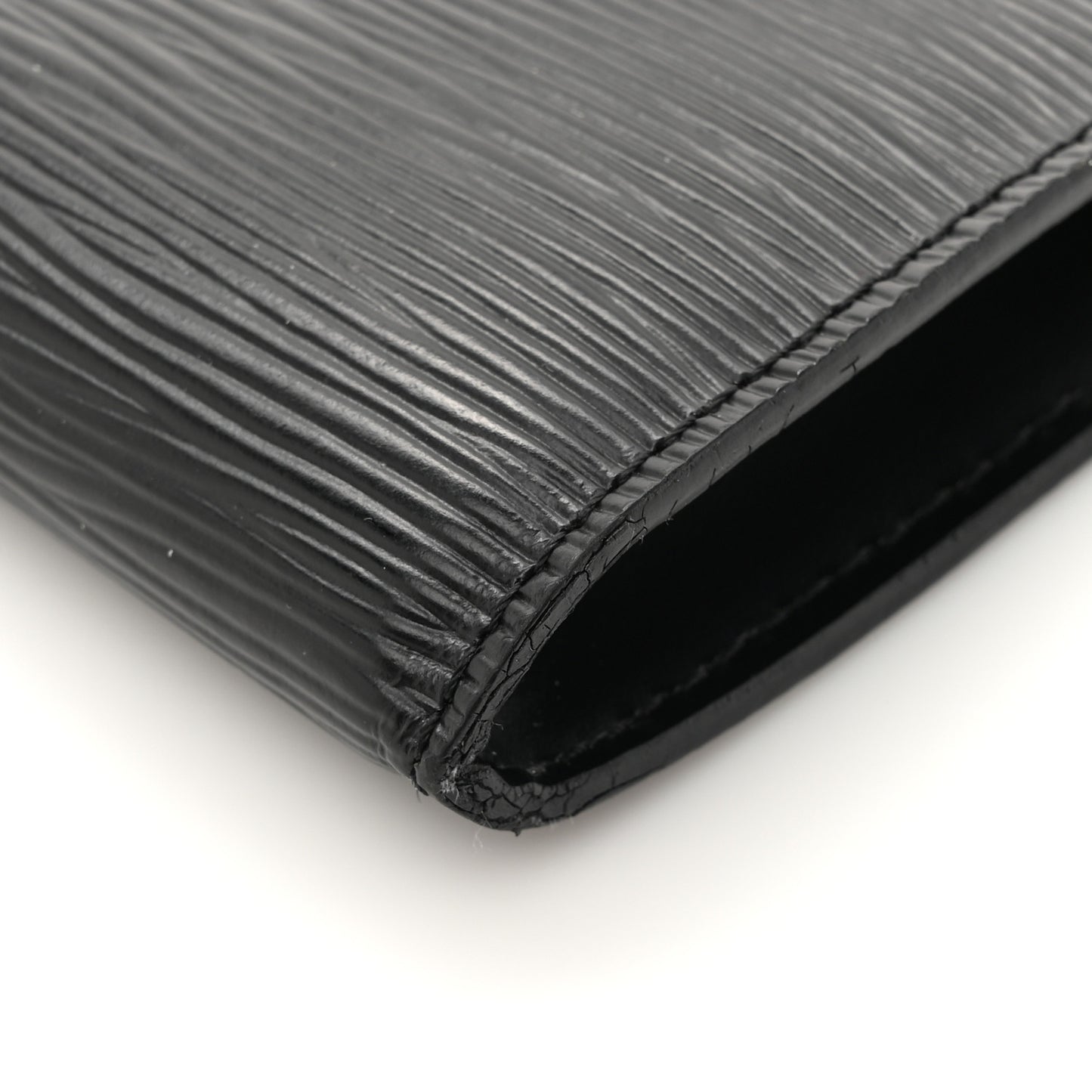 Epi Pochette Accessories 24 Black