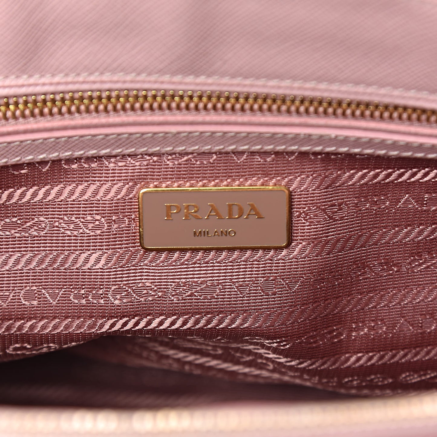 Saffiano Small Galleria Double Zip Tote Orchidea