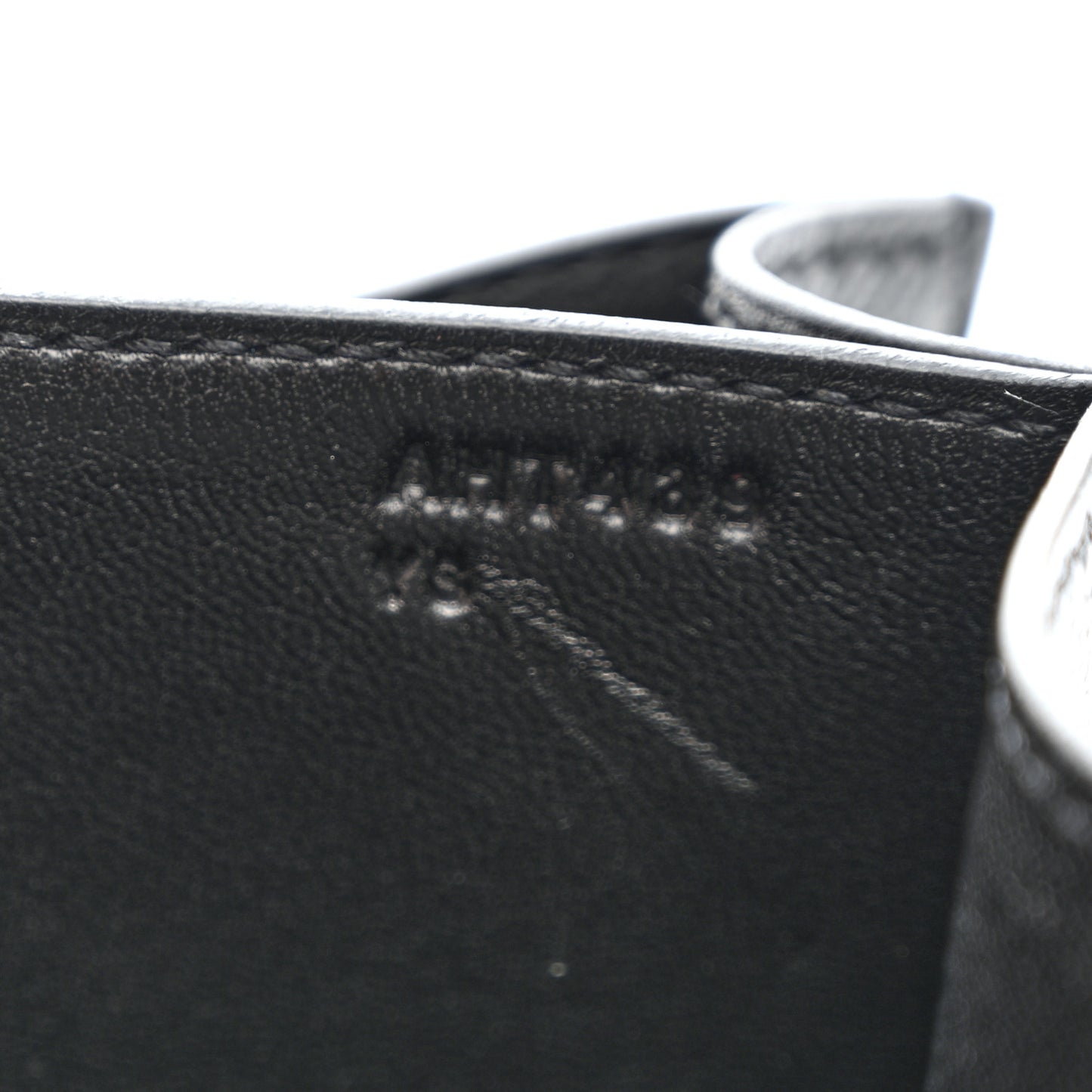 Epsom Constance 24 Black