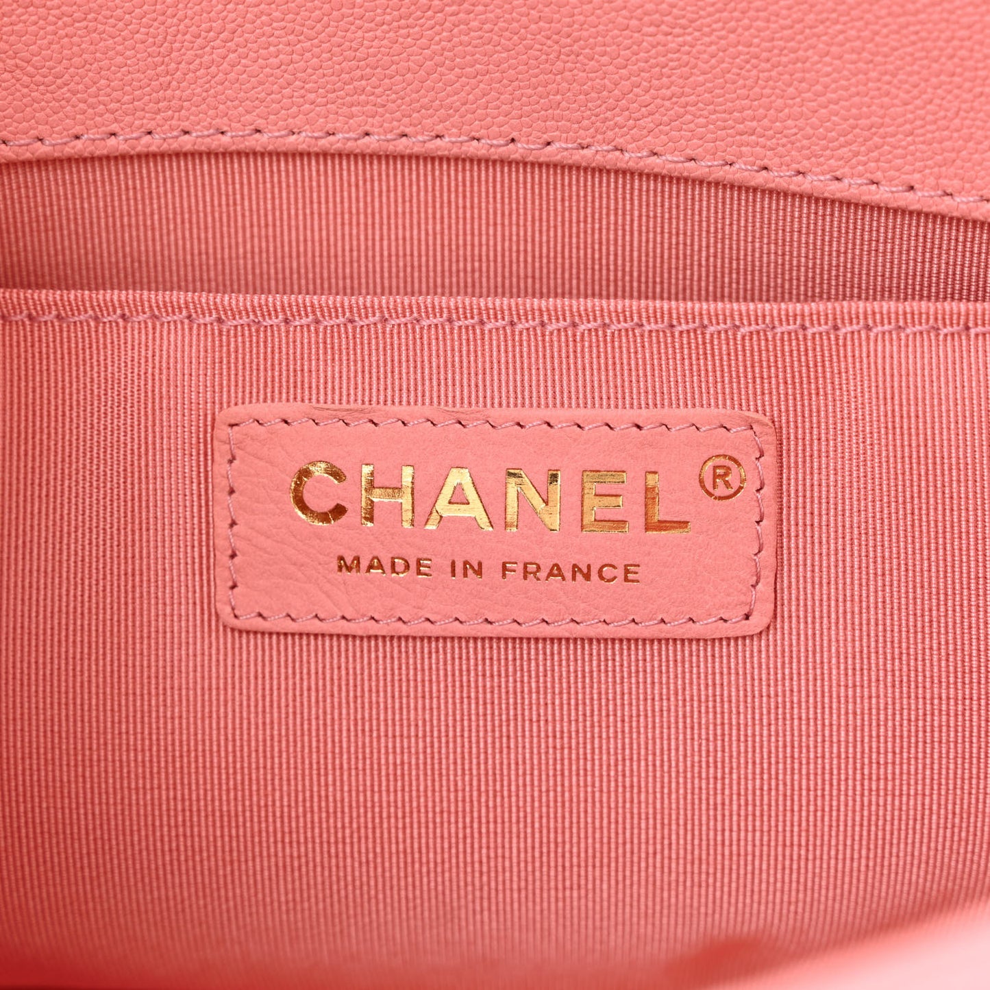 Caviar Quilted Medium Boy Flap Pink