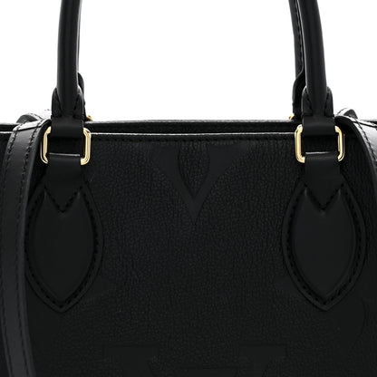 Louis Vuitton Empreinte Monogram Giant Onthego MM Black 7 of 11