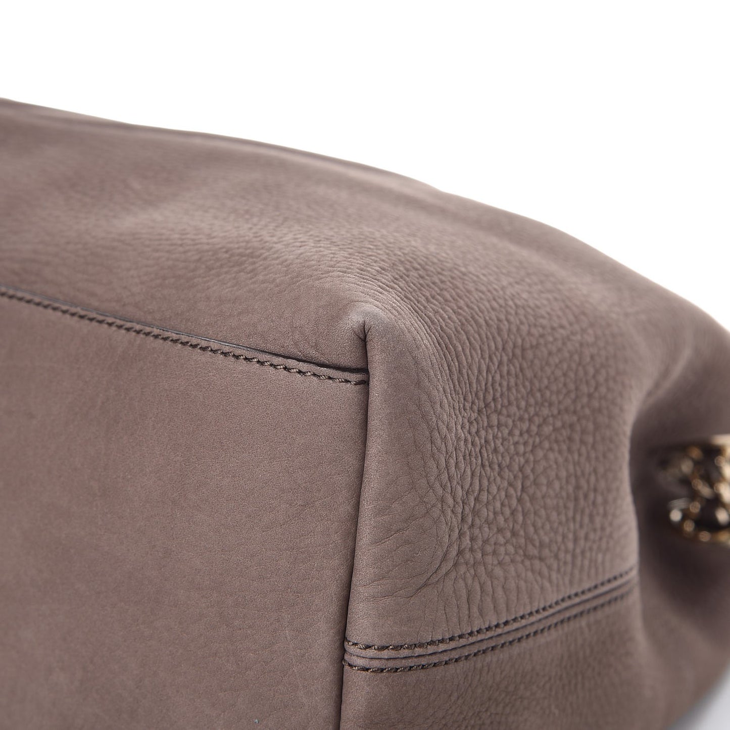 Vitello Range Medium Soho Chain Shoulder Bag Grey Field