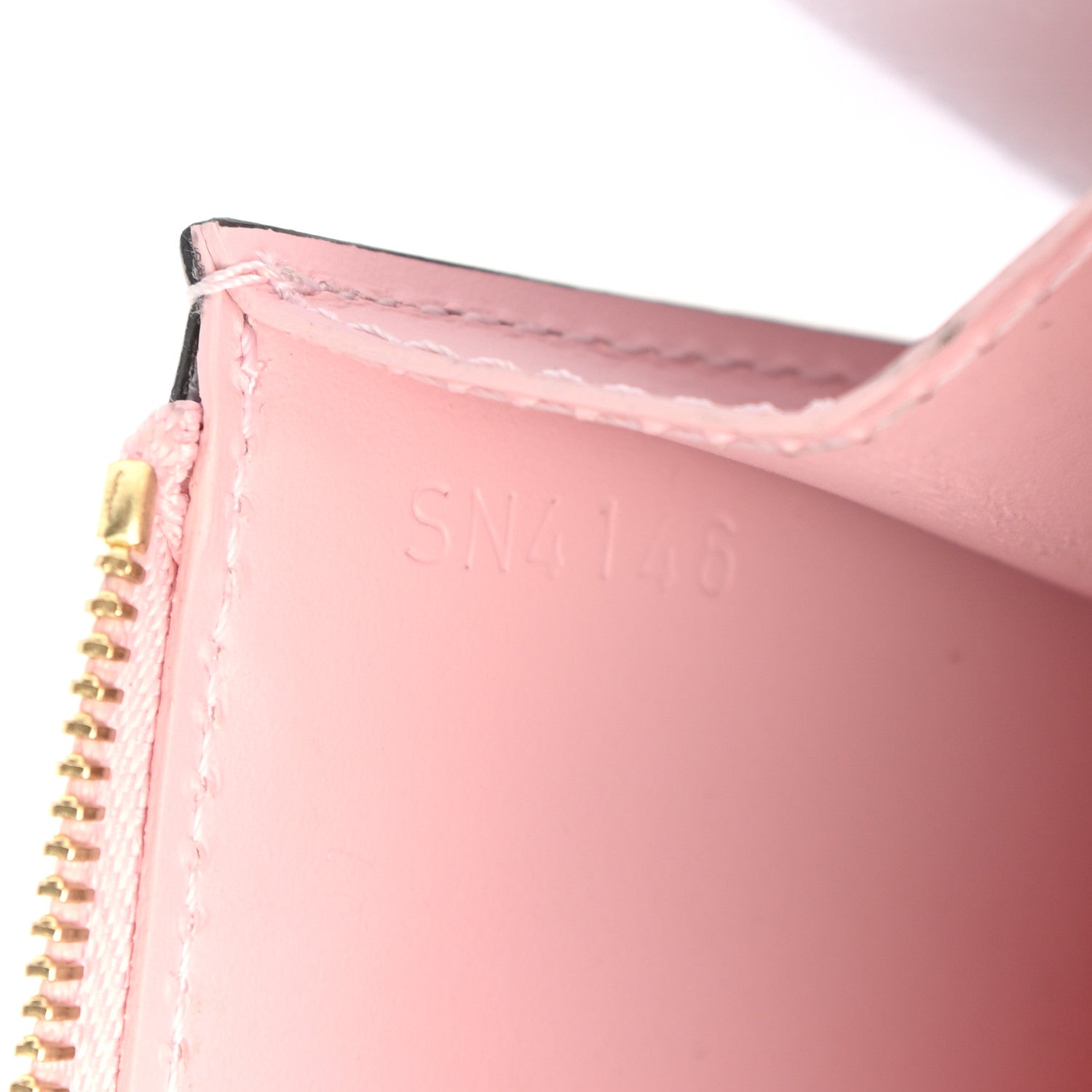 Louis Vuitton Vernis Key Pouch Rose Ballerine 7 of 7