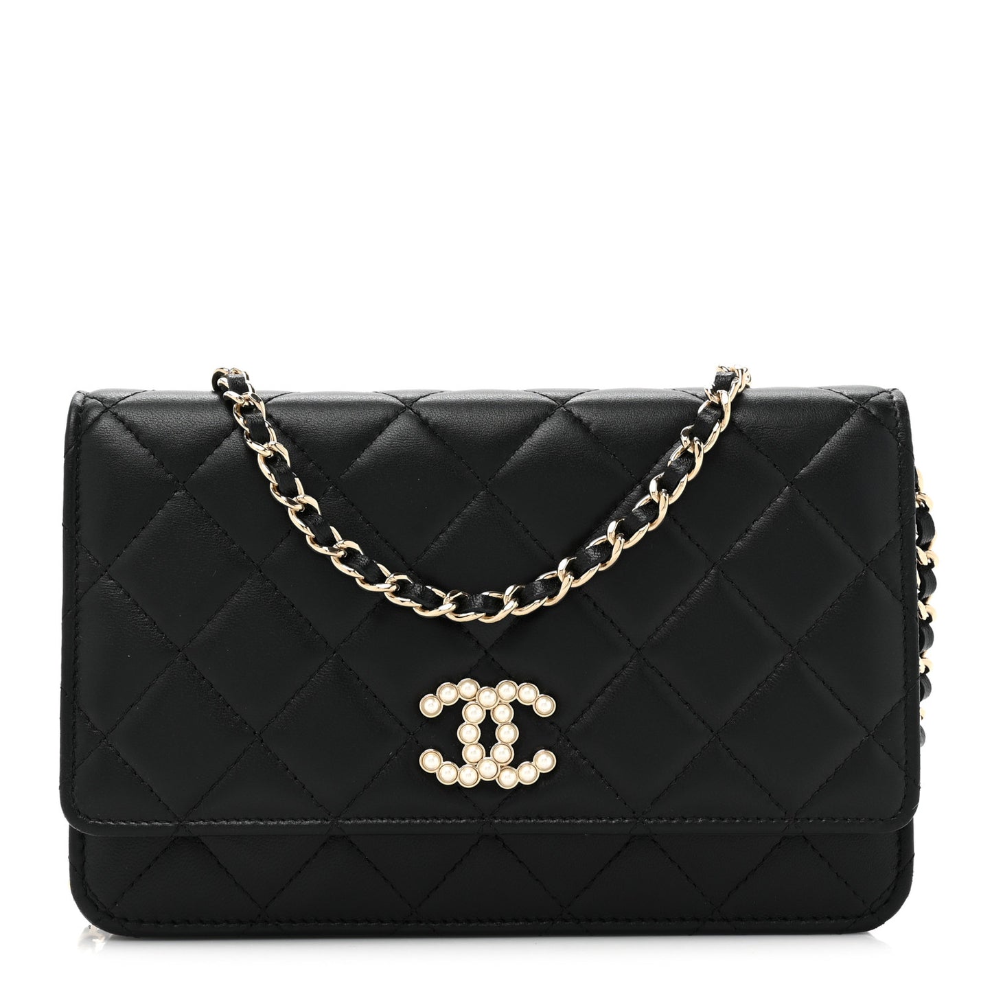 Lambskin Quilted Pearl CC Wallet on Chain WOC Black