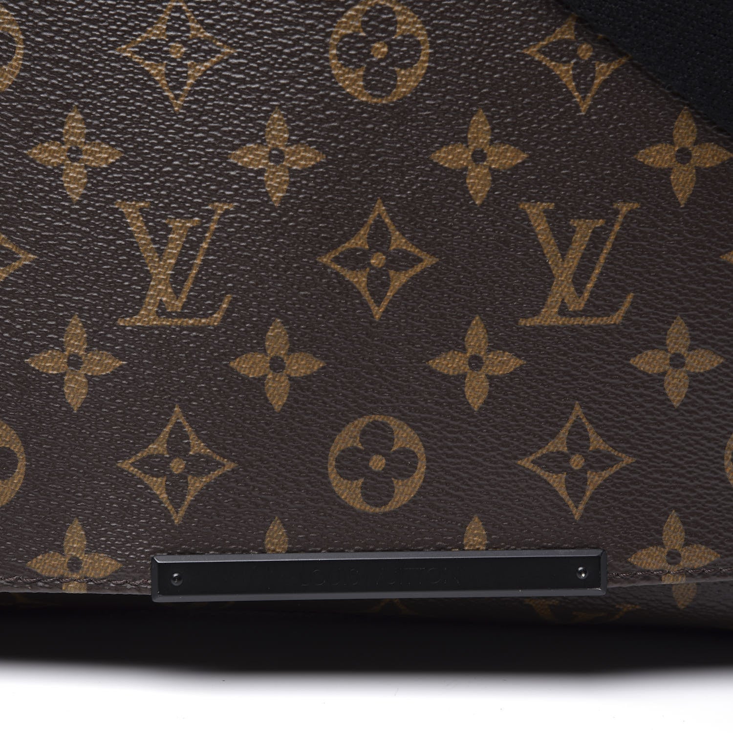 Louis Vuitton Monogram Macassar District MM 9 of 9
