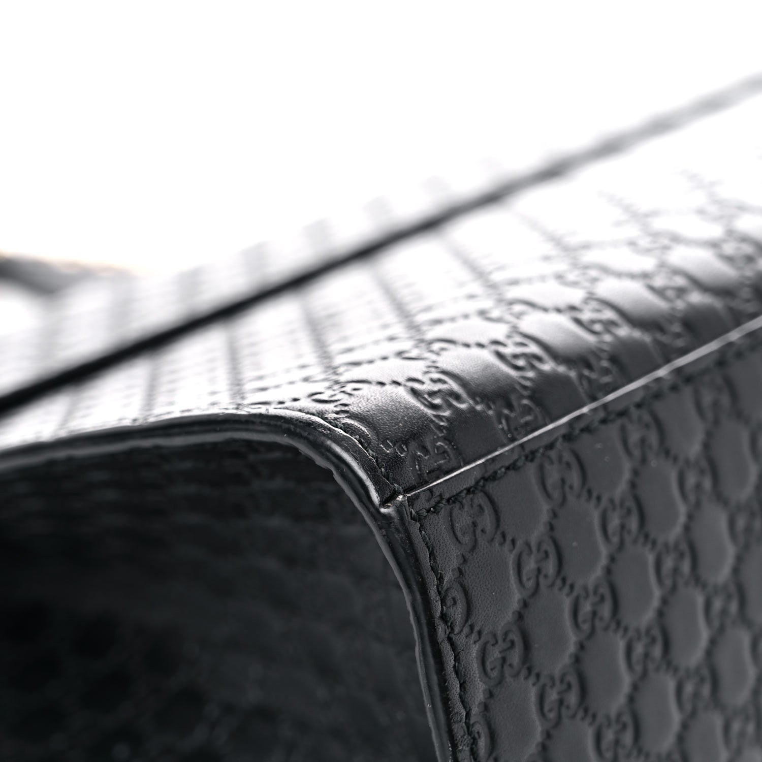 Gucci Microguccissima Medium Emily Chain Shoulder Bag Black 10 of 16