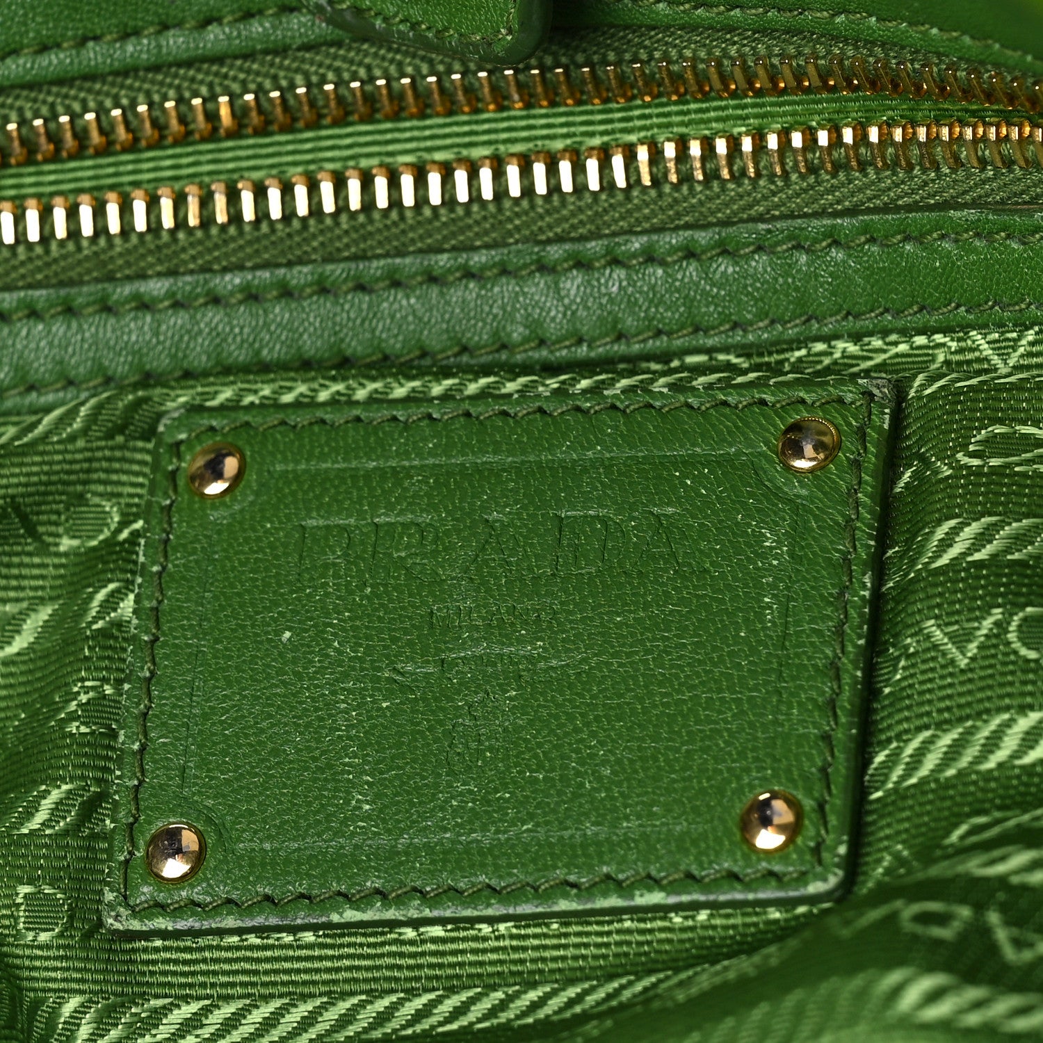 Prada Vernice Gaufre Tote Green 6 of 8