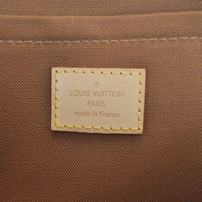 Louis Vuitton Monogram Riveting 8 of 10