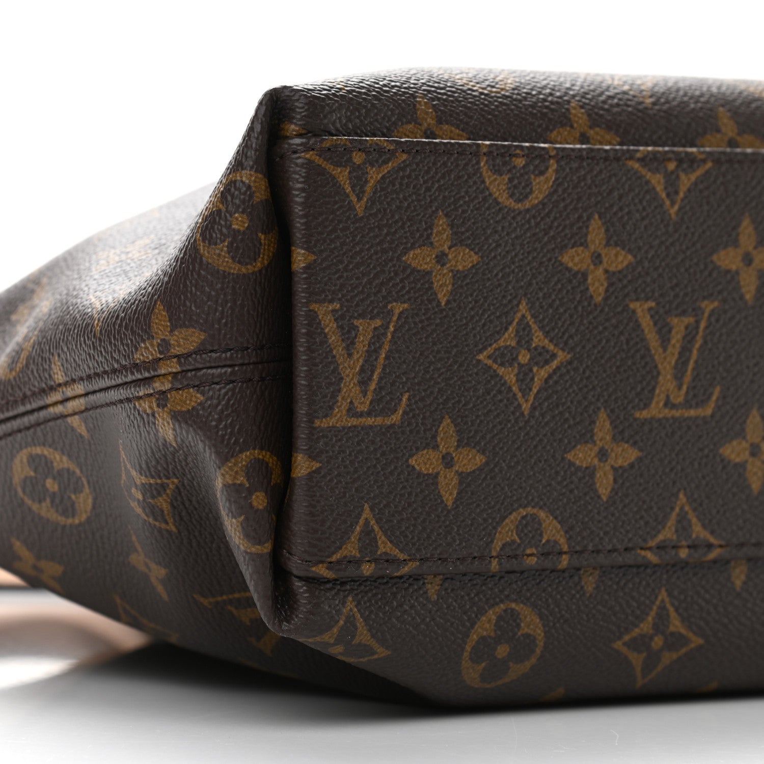 Louis Vuitton Monogram Tuileries Besace Sesame Peach Creme 5 of 11