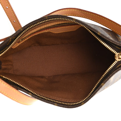 Louis Vuitton Monogram Trotteur 5 of 8
