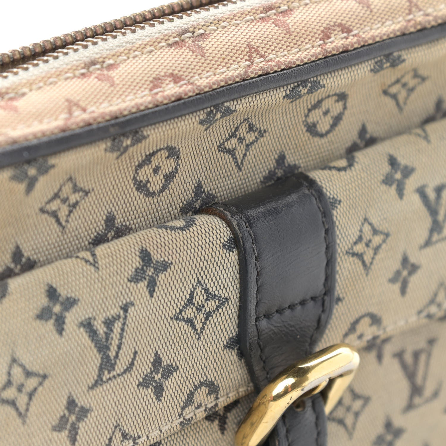 Louis Vuitton Mini Monogram Juliette Light Khaki 20 of 23