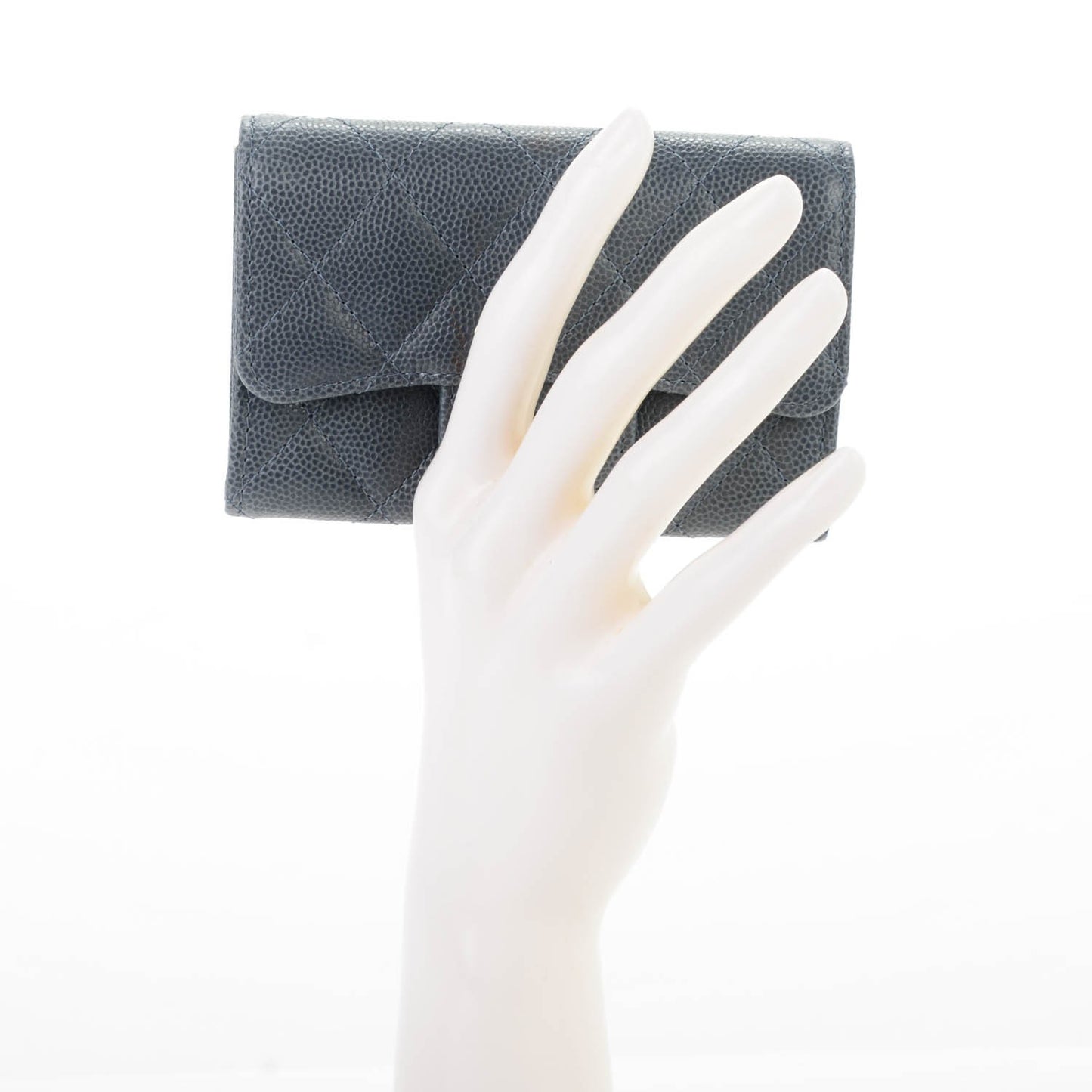 Caviar Quilted Card Holder Grey