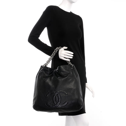 Chanel Lambskin Large Soft and Chain Hobo Black 2 of 8